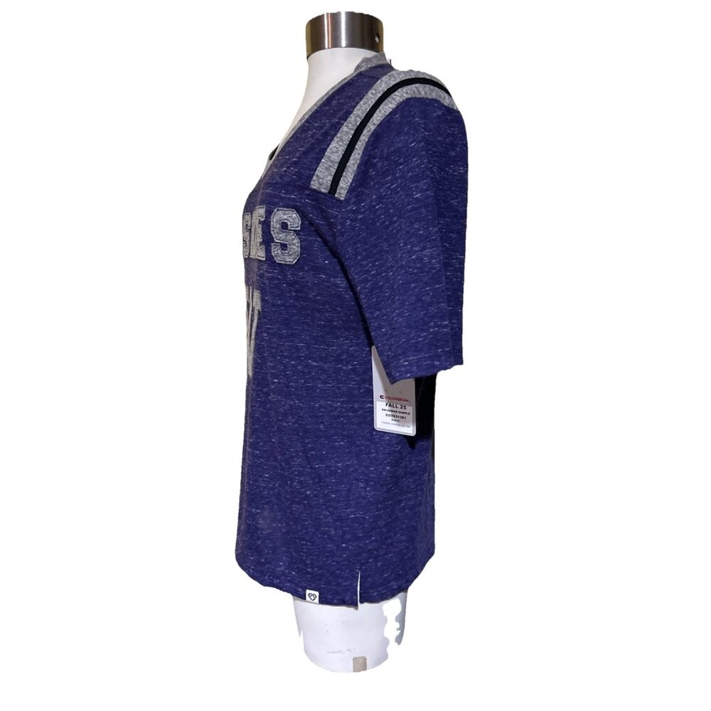 NEW Washington Huskies Colosseum Athletics Purple V Neck Tee Shirt Women's M - Picture 10 of 13